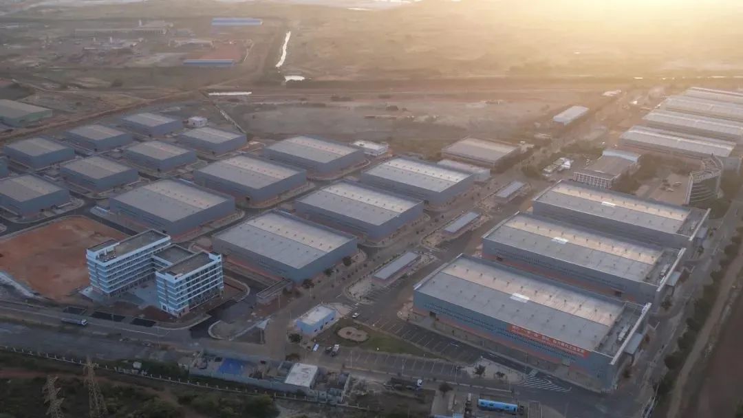 川企助力“一帶一路”建設(shè)結(jié)出碩果！一起走進(jìn)四川路橋承建的這個(gè)“燈塔項(xiàng)目”