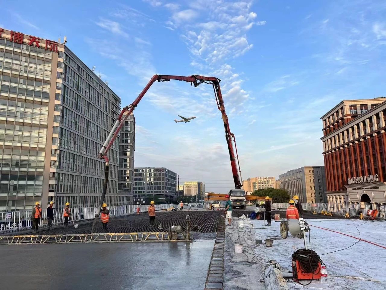 喜報(bào) | 盛通公司承建武侯大道項(xiàng)目獲評“成都市結(jié)構(gòu)優(yōu)質(zhì)工程”！